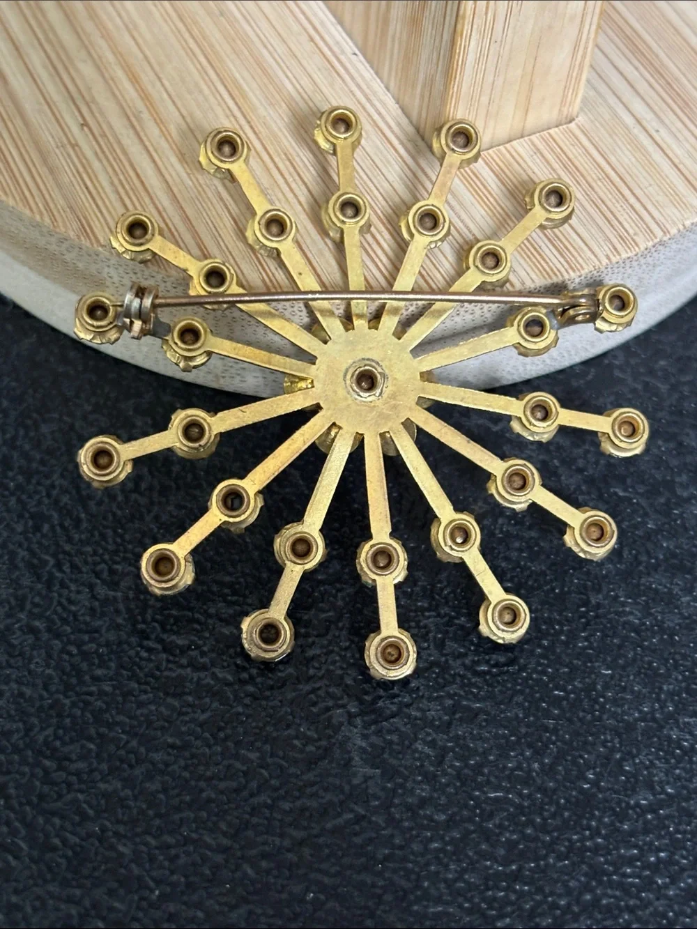 Vintage Gold-Tone Crystal Starburst Brooch - Brown and Clear Stones